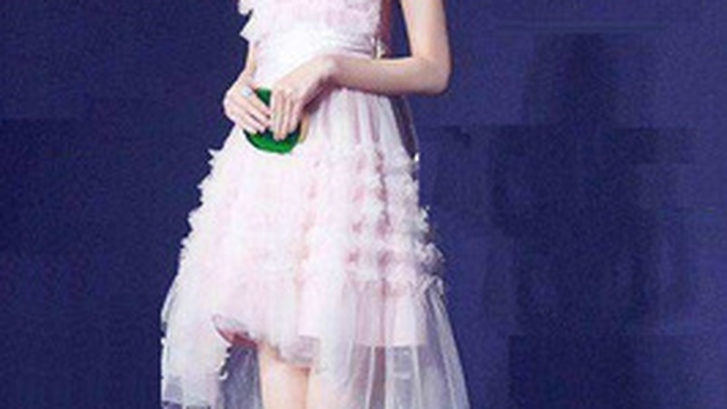 赵丽颖工作室严正发声：恳请媒体立即停止拍摄未成年子女