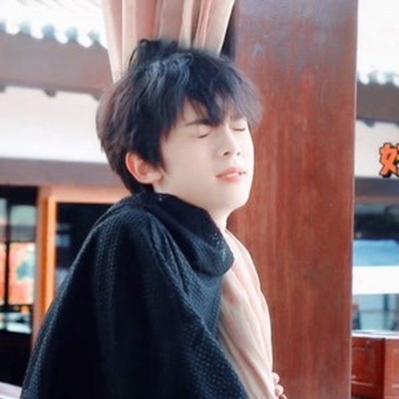 左航